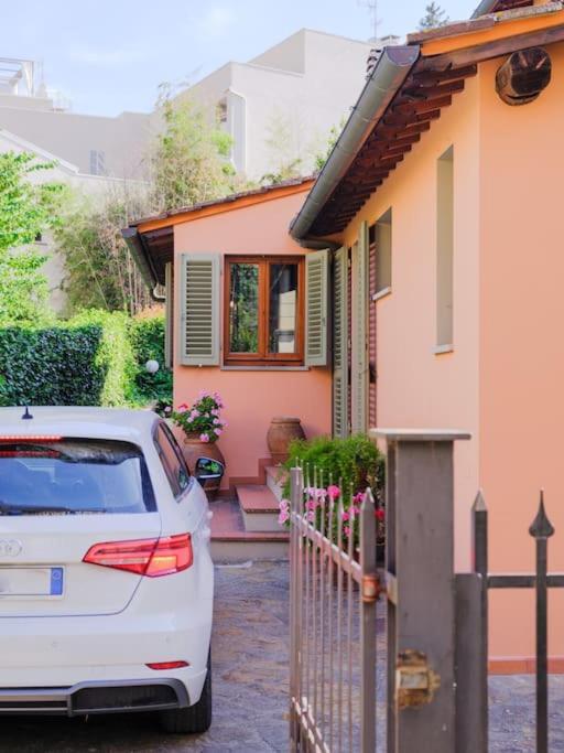 Stalla - With Garden In The Historic Center Florencia